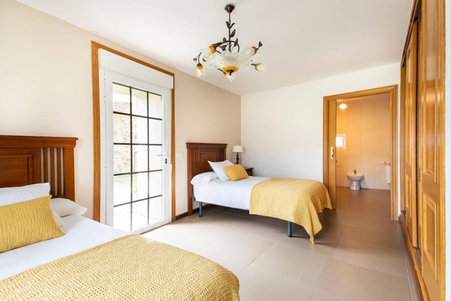 Galihost - Casa Con Enorme Jardin En Cambados Villa Eksteriør bilde